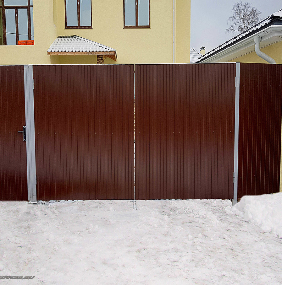 Ворота из профлиста (4 х 2м) Ворота из профлиста (4 х 2м)