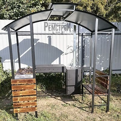 Мангал с крышей и печкой (МКП-13Р) Мангал с крышей и печкой (МКП-13Р)